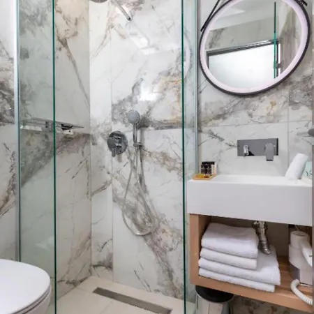 Hotel Metropolitan Pearl Boutique 4*