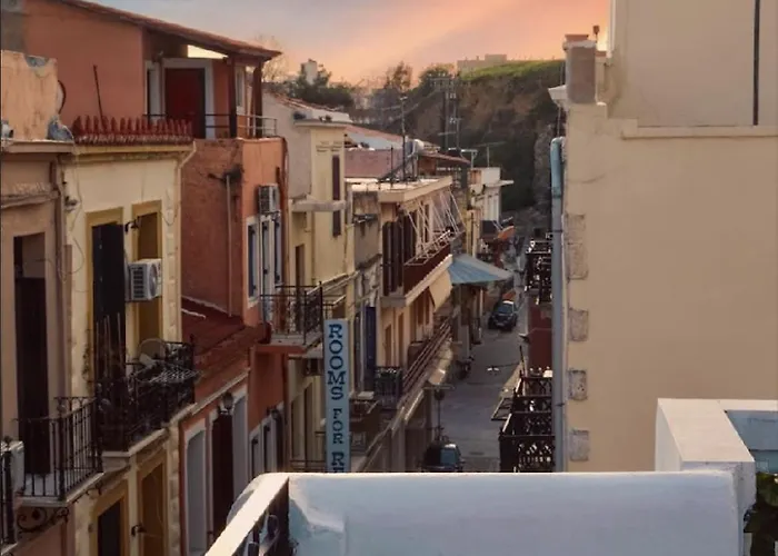 Metropolitan Pearl Boutique ハニア