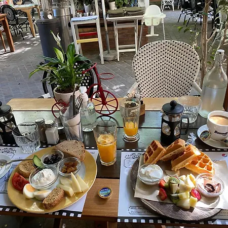 Szálloda Metropolitan Pearl Boutique Hriszí Aktí Haniá